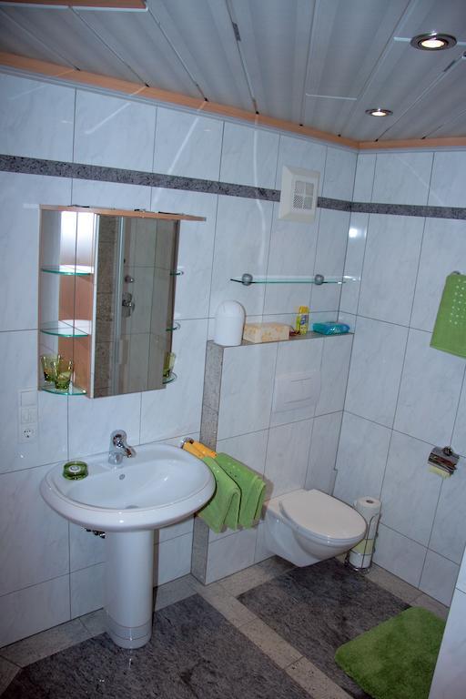 Am Waldrand Apartment Mittersill Phòng bức ảnh